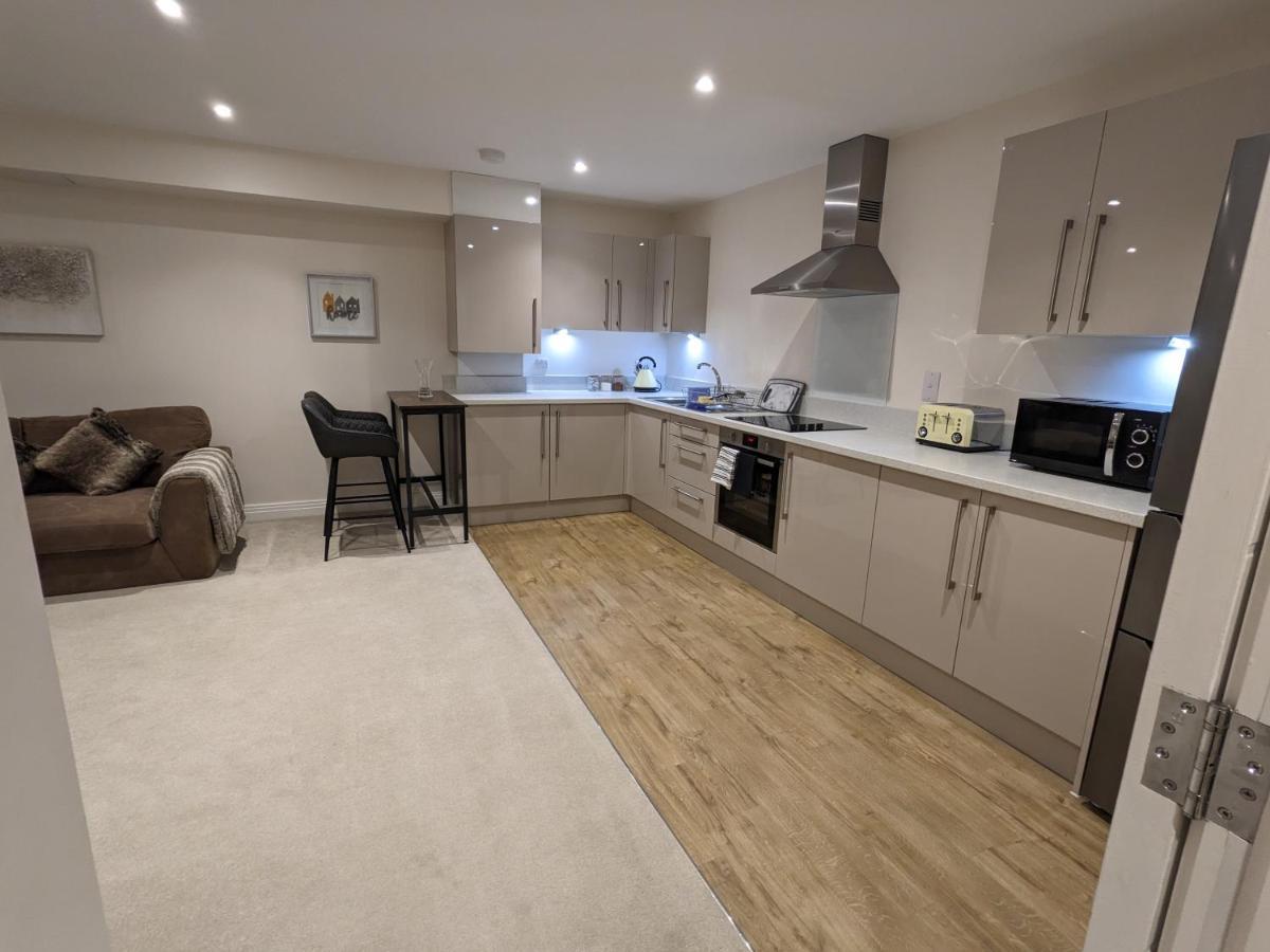 Stunning 2-bed In Stevenage, Sleeps 5 With Free Private Parking Stevenage